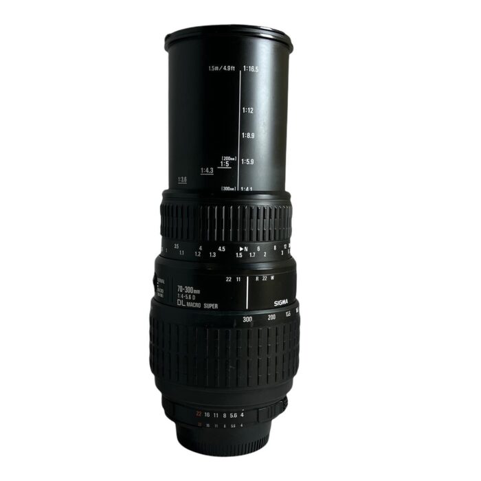 Sigma 70-300mm. f 1:4-5.6D DL Macro Súper. Para Nikon