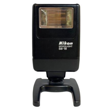 Flash Nikon SB-18